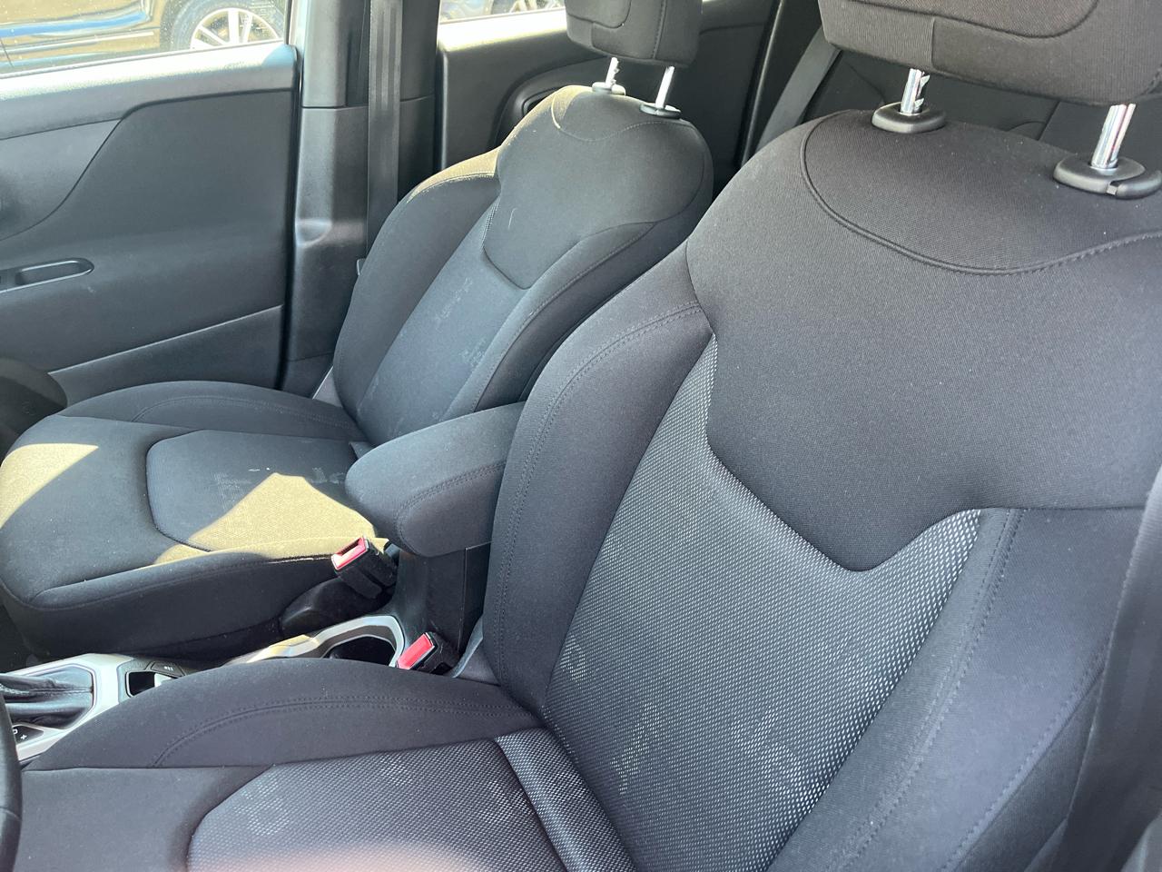 Jeep Renegade FWD 4dr Latitude 2016