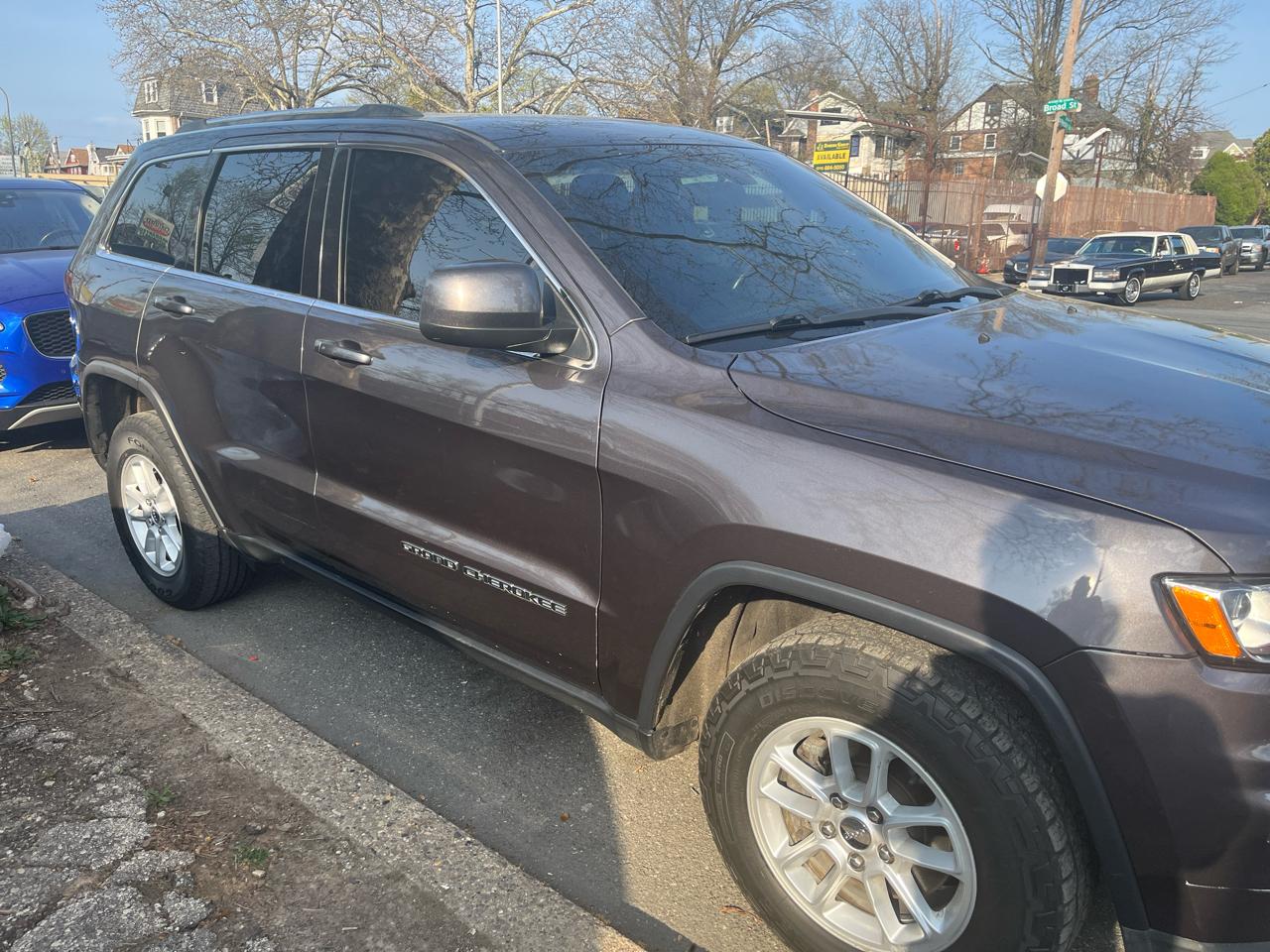 Jeep Grand Cherokee Laredo 4x4 2020