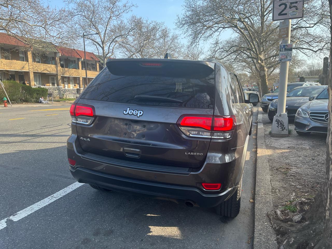 Jeep Grand Cherokee Laredo 4x4 2020