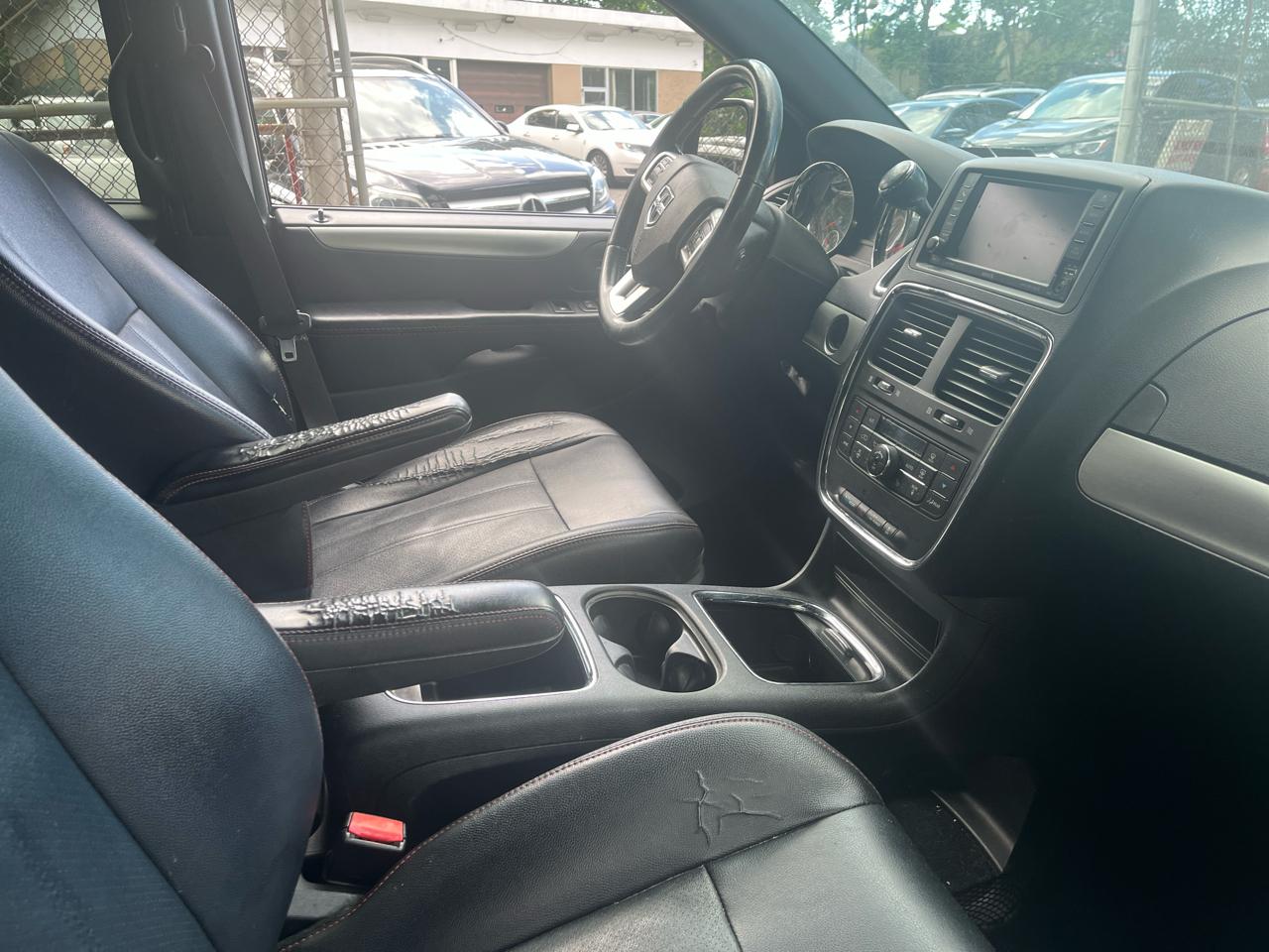 Dodge Grand Caravan GT Wagon Fleet 2017