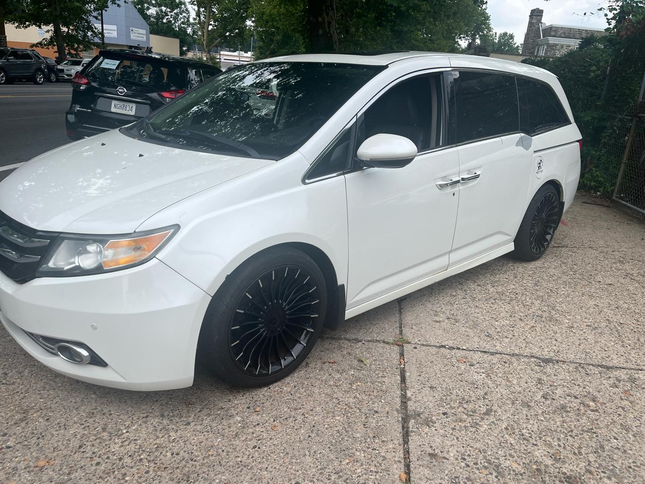 Honda Odyssey 5dr Touring 2014