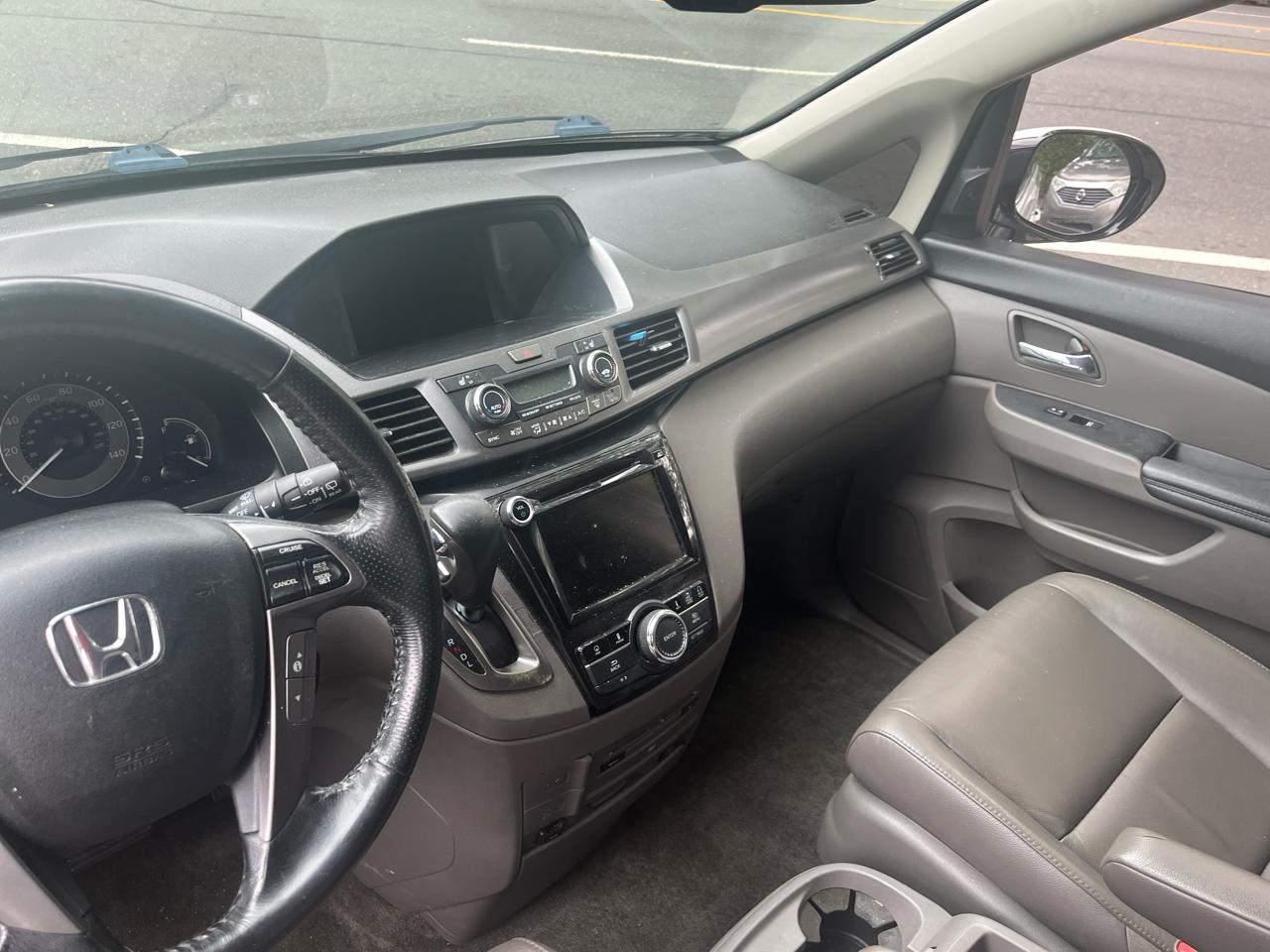 Honda Odyssey 5dr Touring 2014