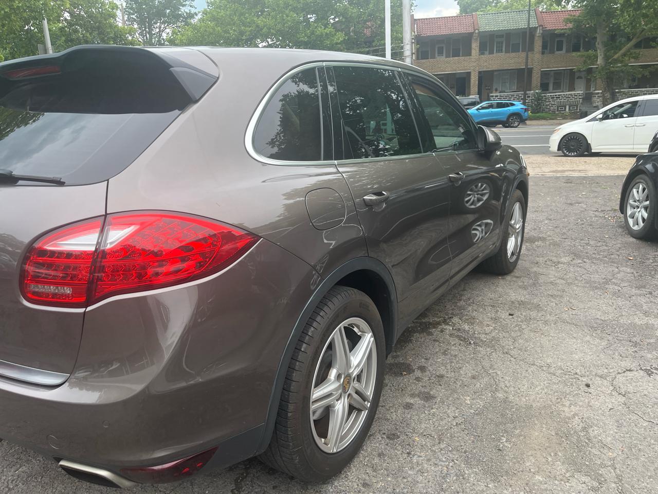 Porsche Cayenne  2014