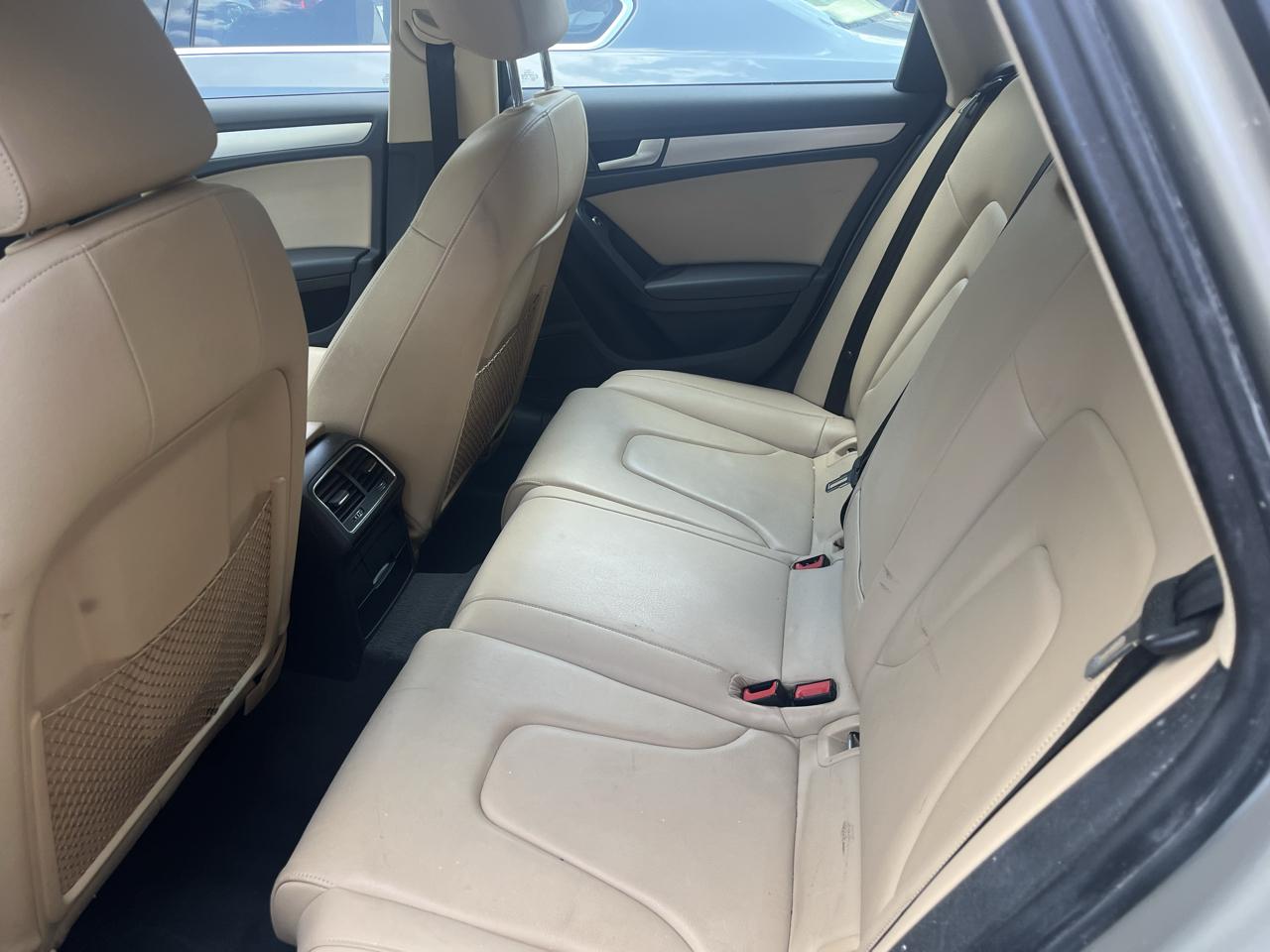 Audi A4 4dr Sdn Auto quattro 2.0T Premium Plus 2014