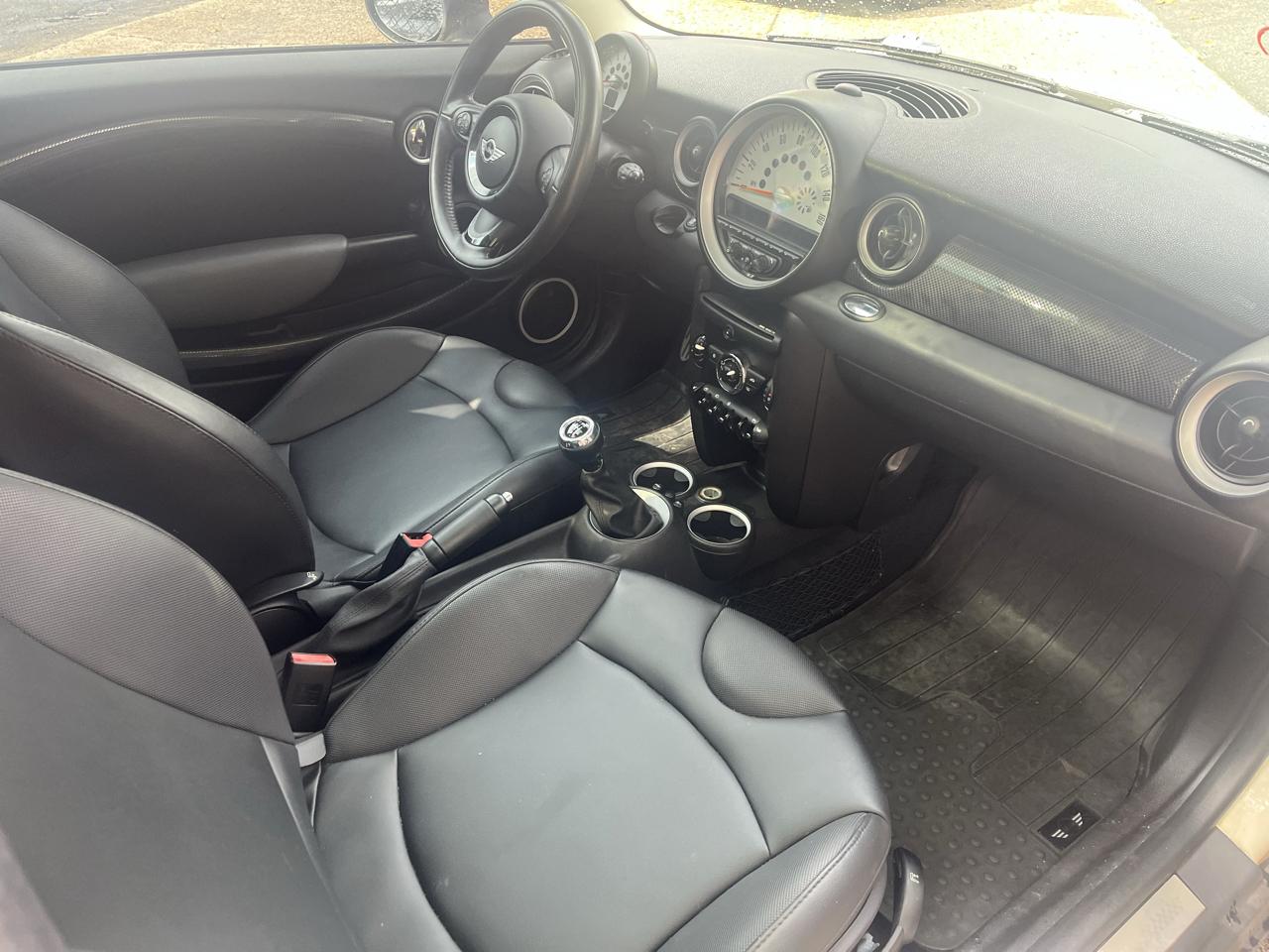 MINI Cooper Hardtop 2dr Cpe S 2012