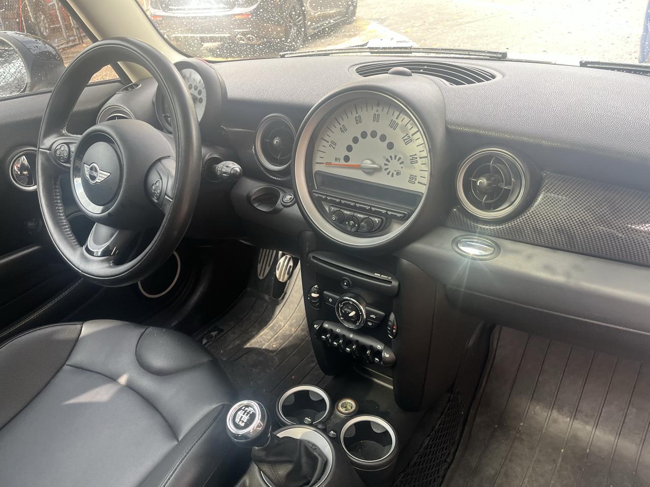 MINI Cooper Hardtop 2dr Cpe S 2012