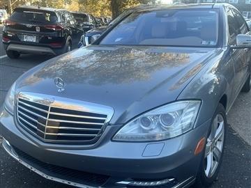 2013 Mercedes-Benz S-Class 4dr Sdn S 550 4MATIC