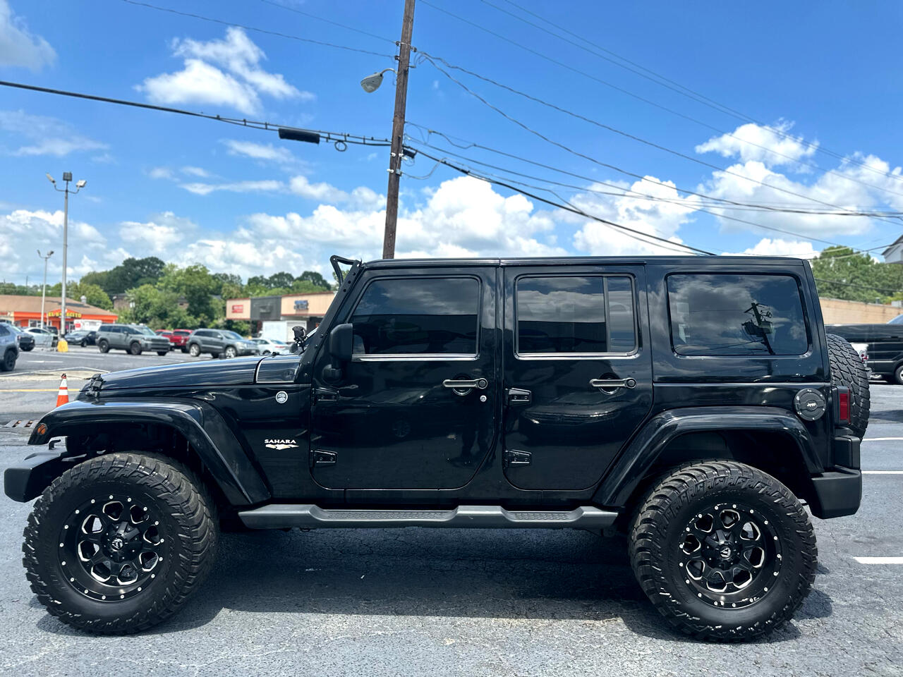 Jeep Wrangler Unlimited Sahara 4WD 2012 Jeep Wrangler Unlimited Sahara 4WD 2012