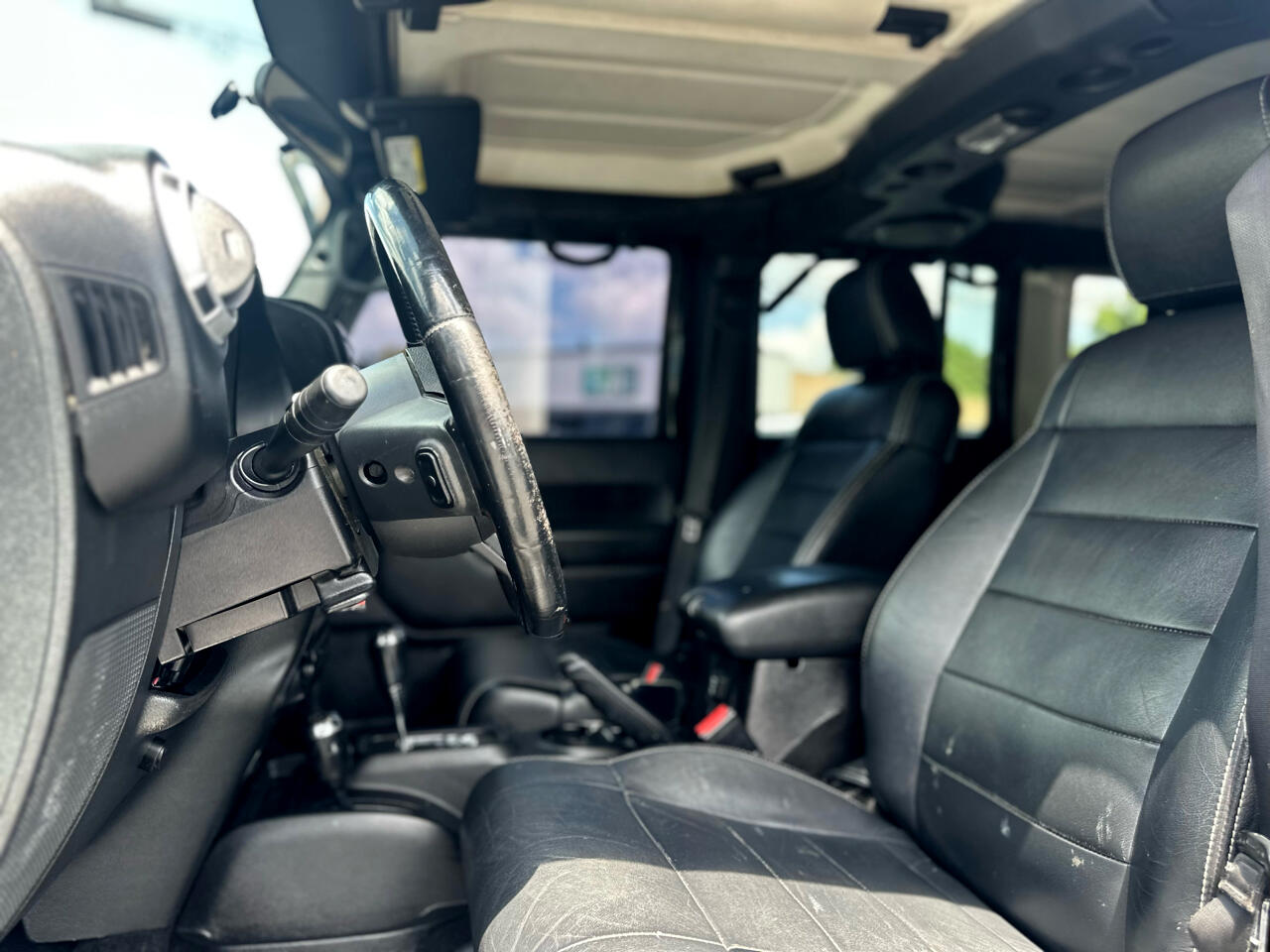 Jeep Wrangler Unlimited Sahara 4WD 2012 Jeep Wrangler Unlimited Sahara 4WD 2012