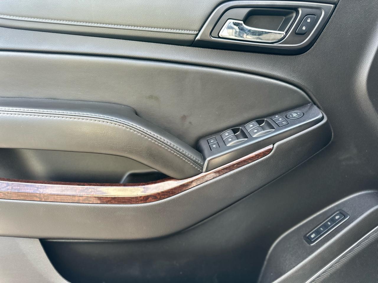 GMC Yukon SLT 2WD 2016