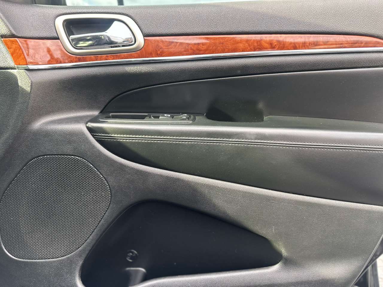 Jeep Grand Cherokee Limited 2WD 2013