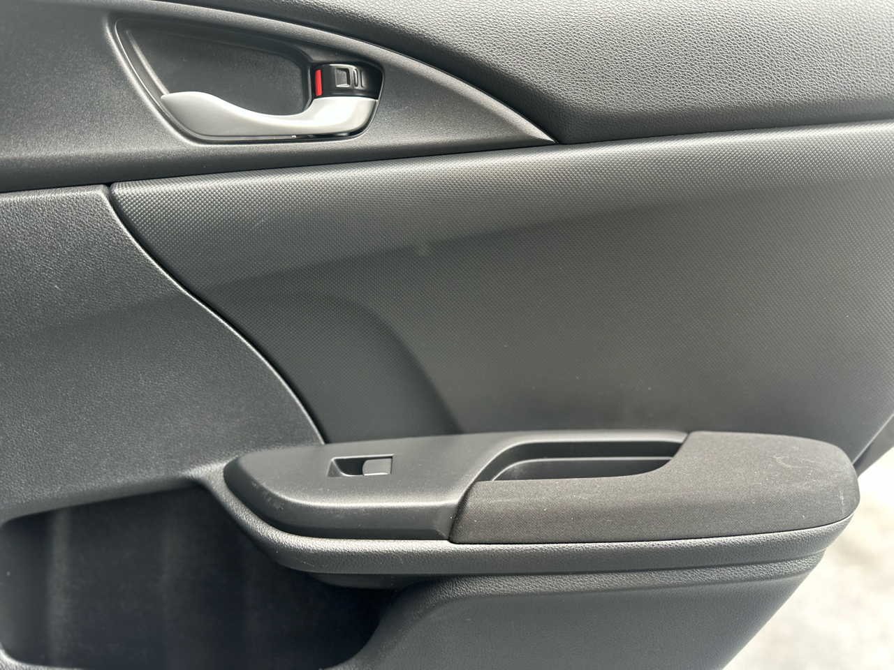 Honda Civic LX Sedan CVT 2017