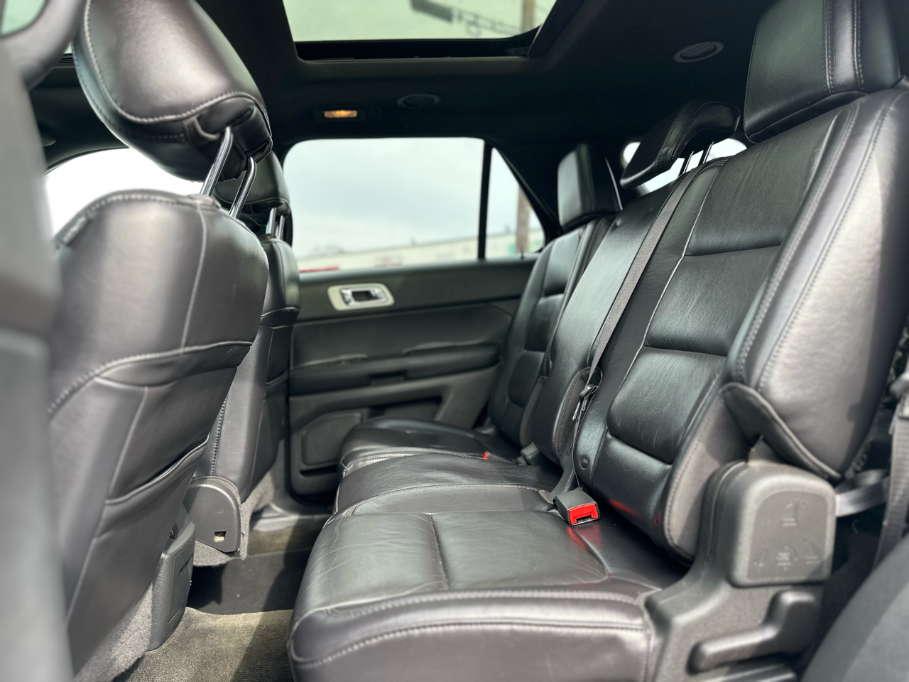 Ford Explorer XLT 4WD 2012