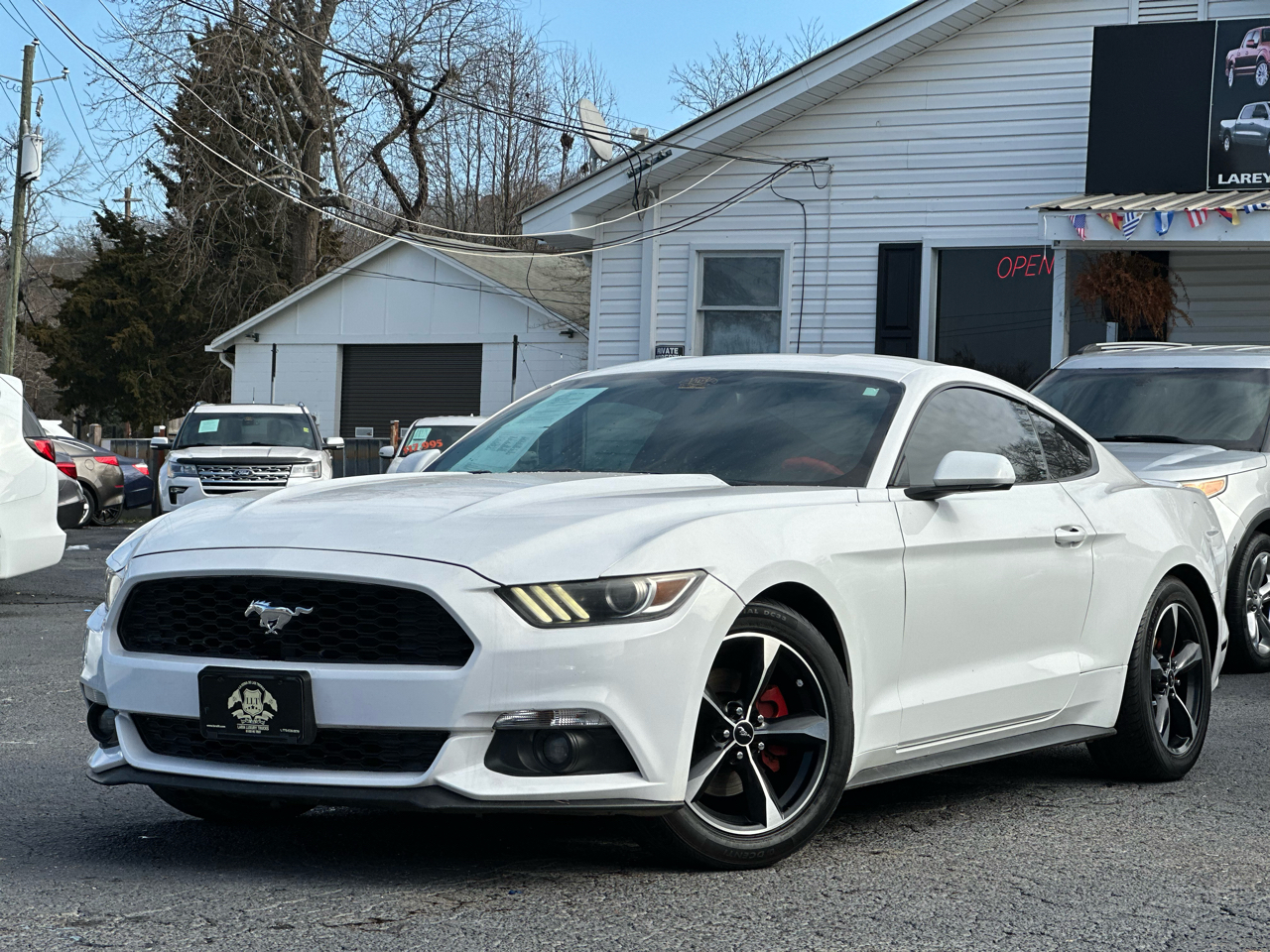 Ford Mustang EcoBoost Coupe 2017