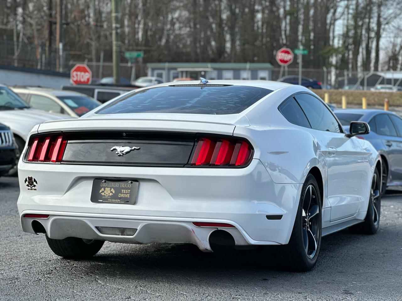 Ford Mustang EcoBoost Coupe 2017