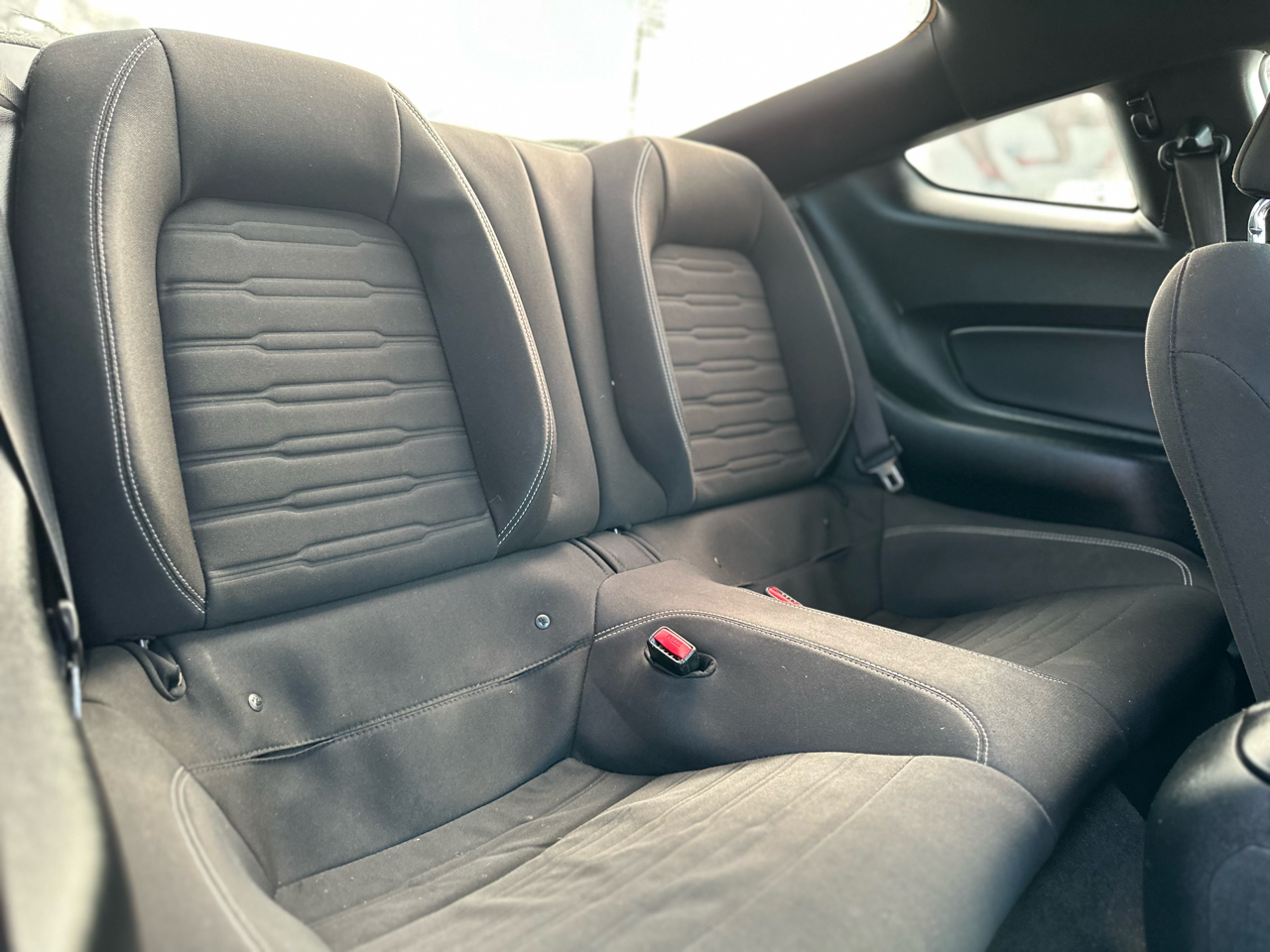 Ford Mustang EcoBoost Coupe 2017