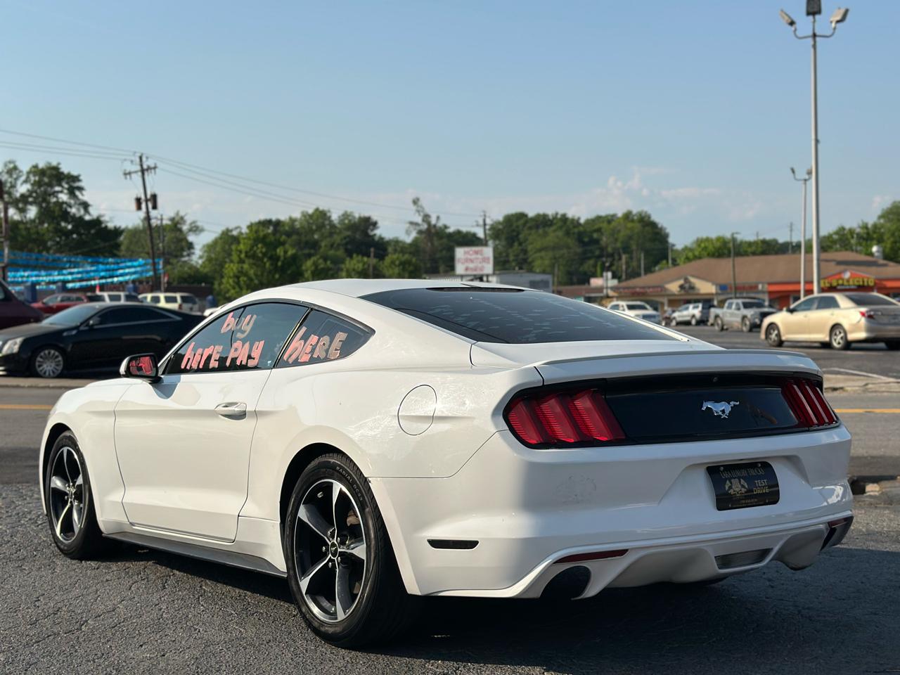Ford Mustang EcoBoost Coupe 2017