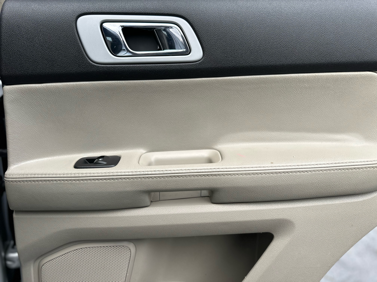 Ford Explorer Limited FWD 2015