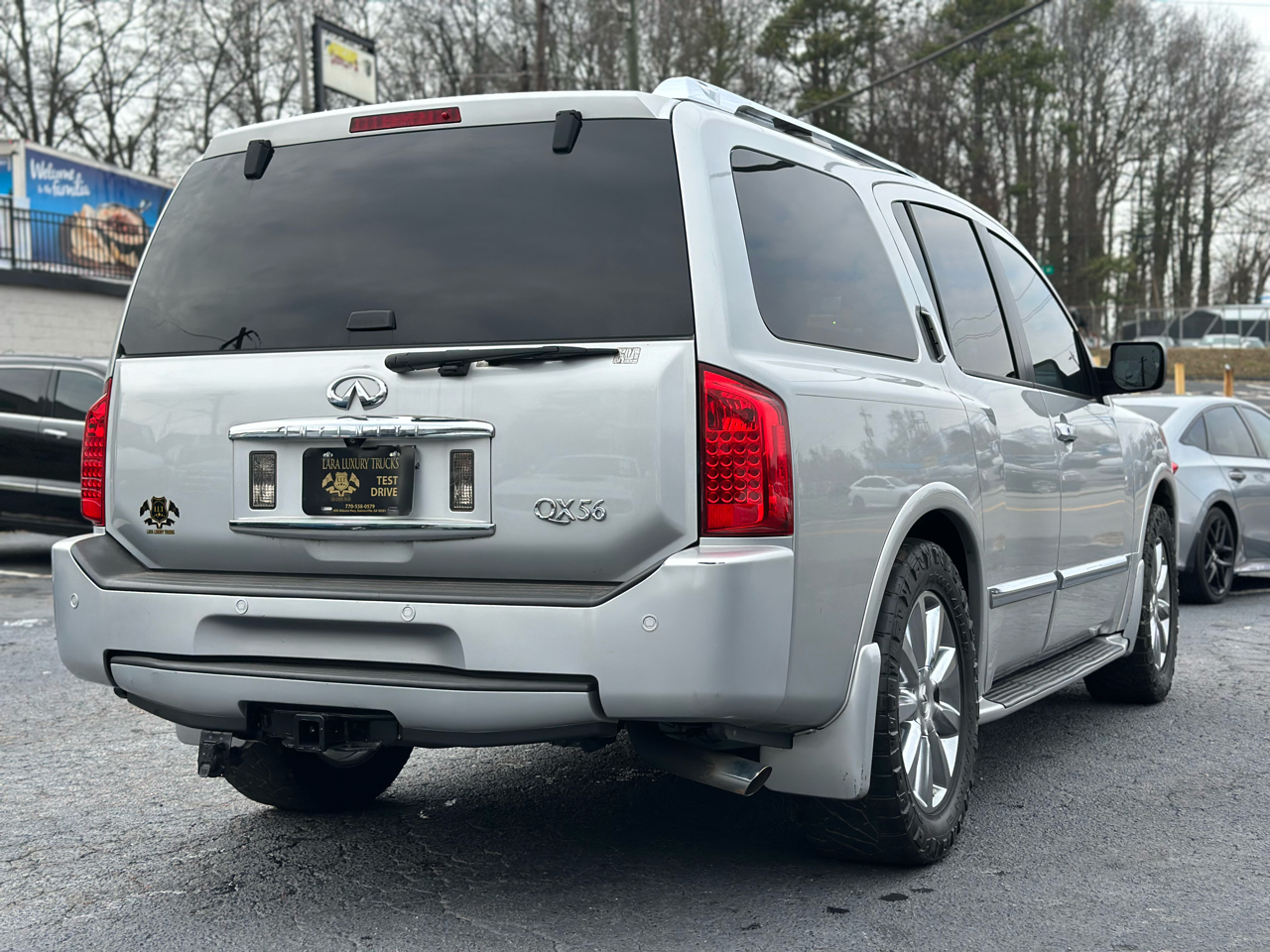 Infiniti QX56 RWD 2008