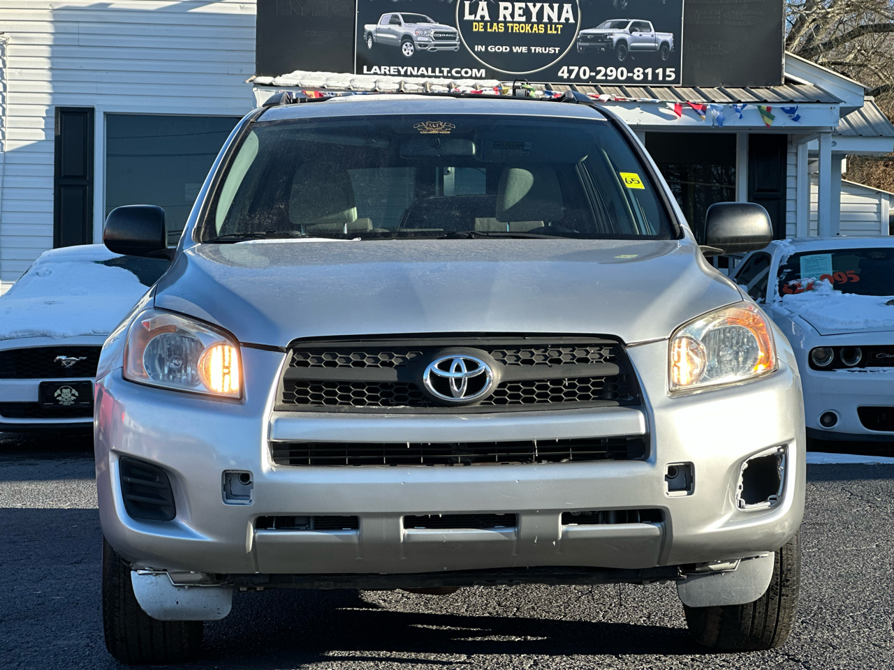 Toyota RAV4 Base I4 2WD 2011