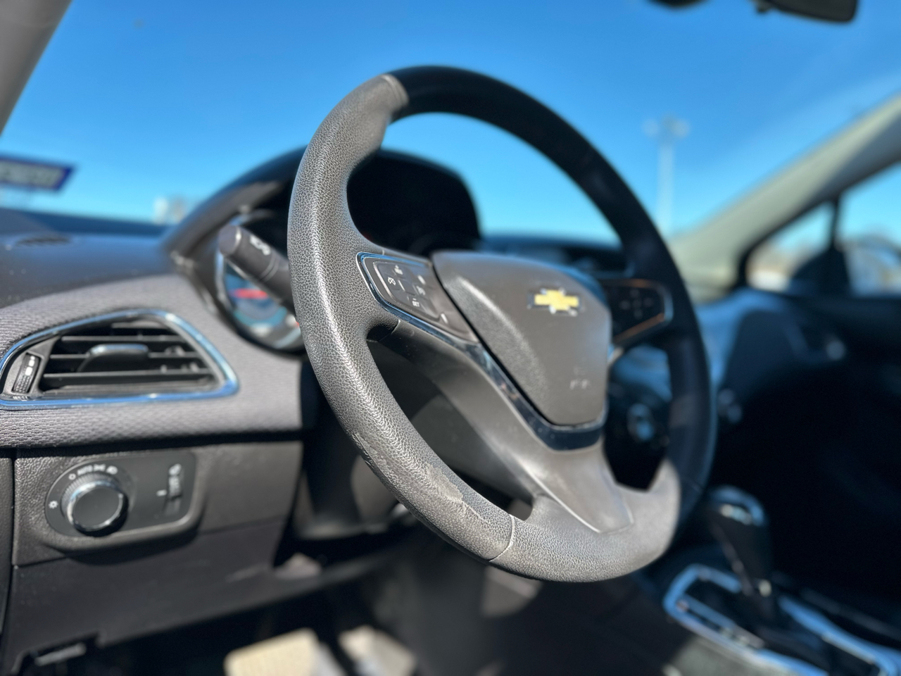 Chevrolet Cruze LT Auto Hatchback 2017