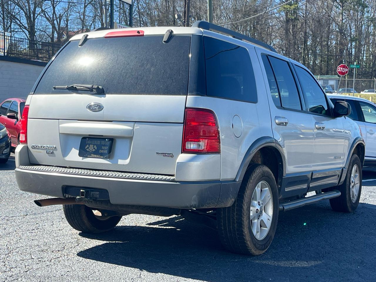 Ford Explorer XLT 4.0L 2WD 2005