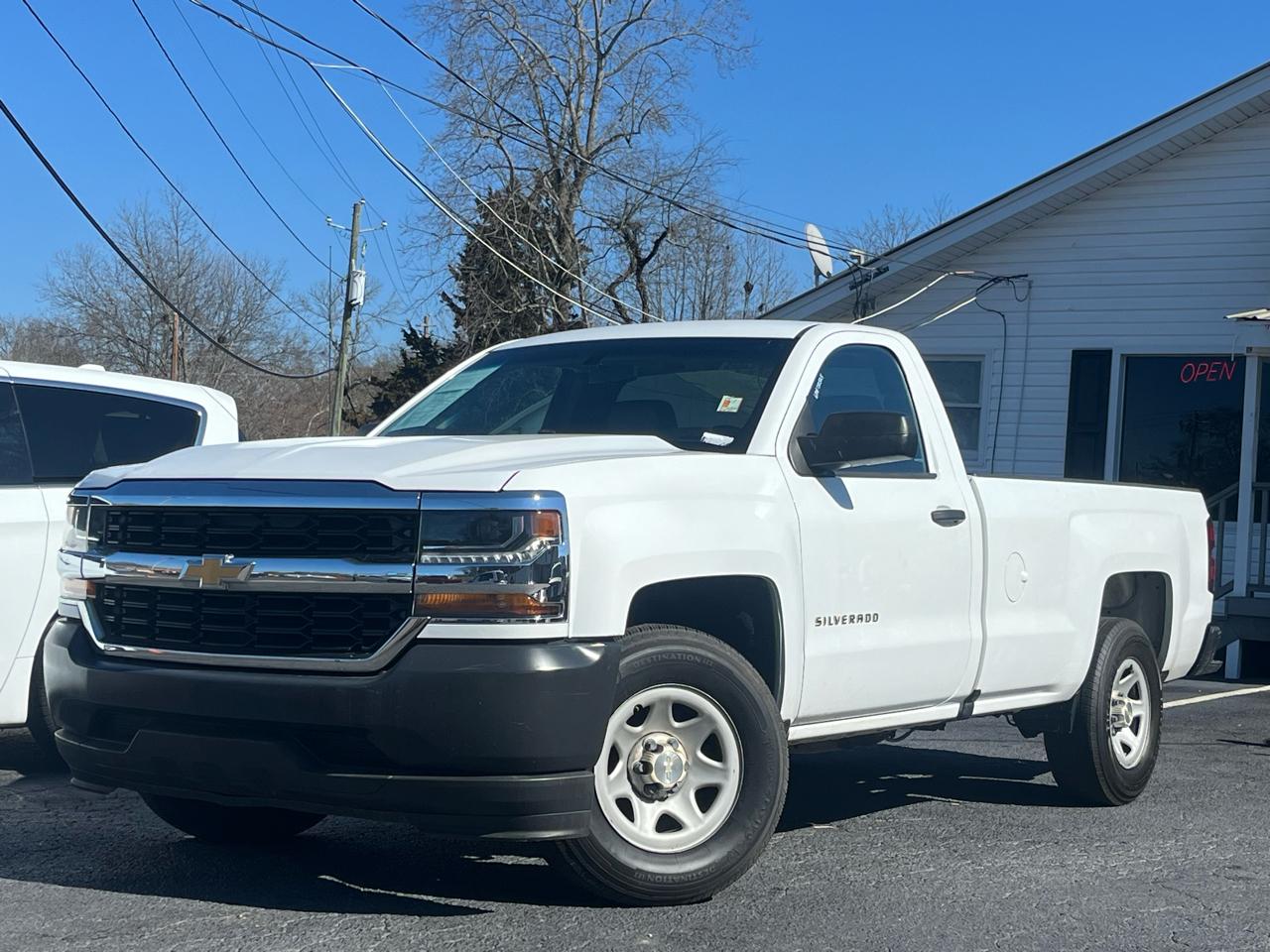 Chevrolet Silverado 1500 Work Truck Short Box 2WD 2017