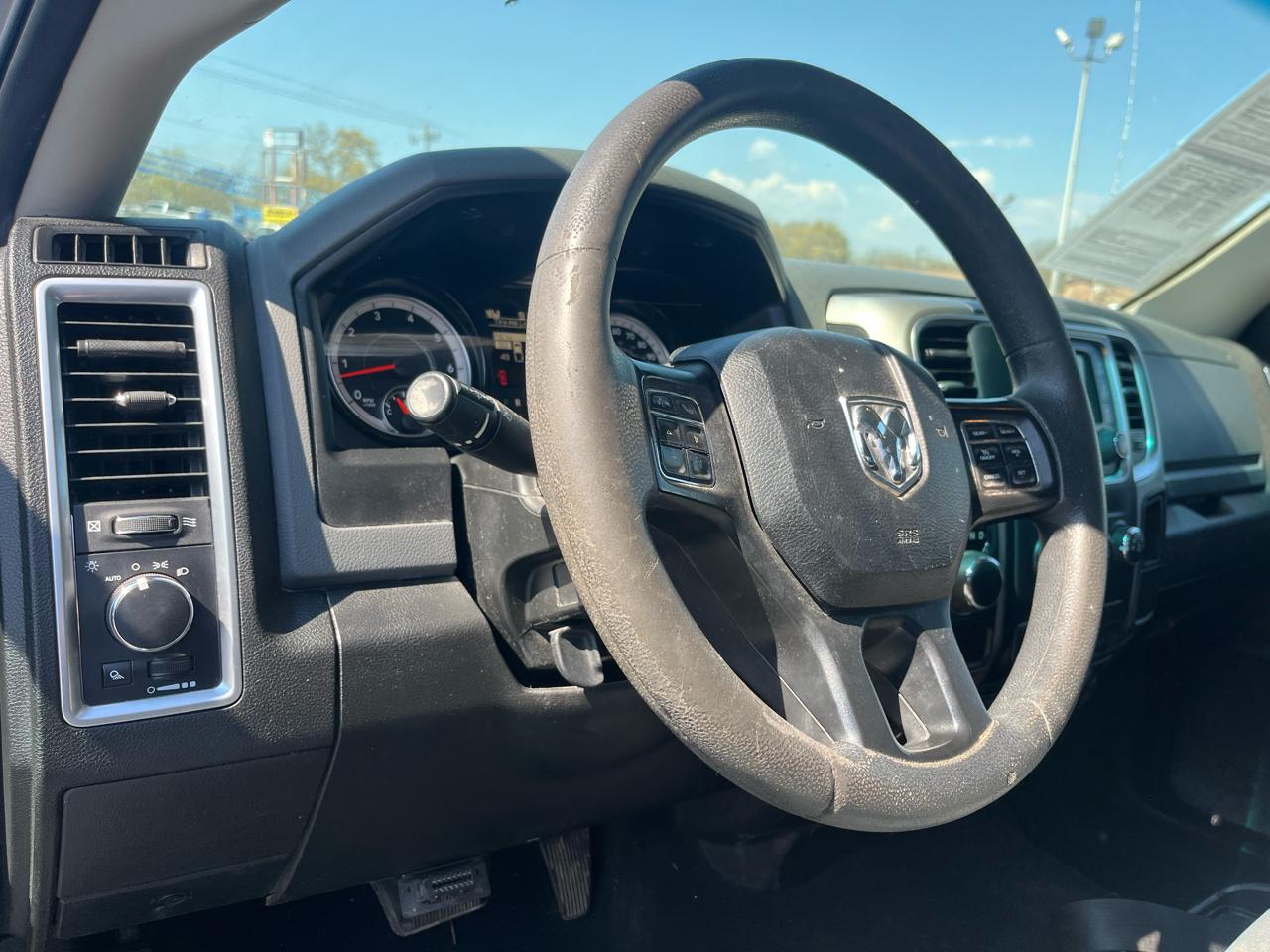 RAM 1500 Classic Tradesman Crew Cab LWB 2WD 2020