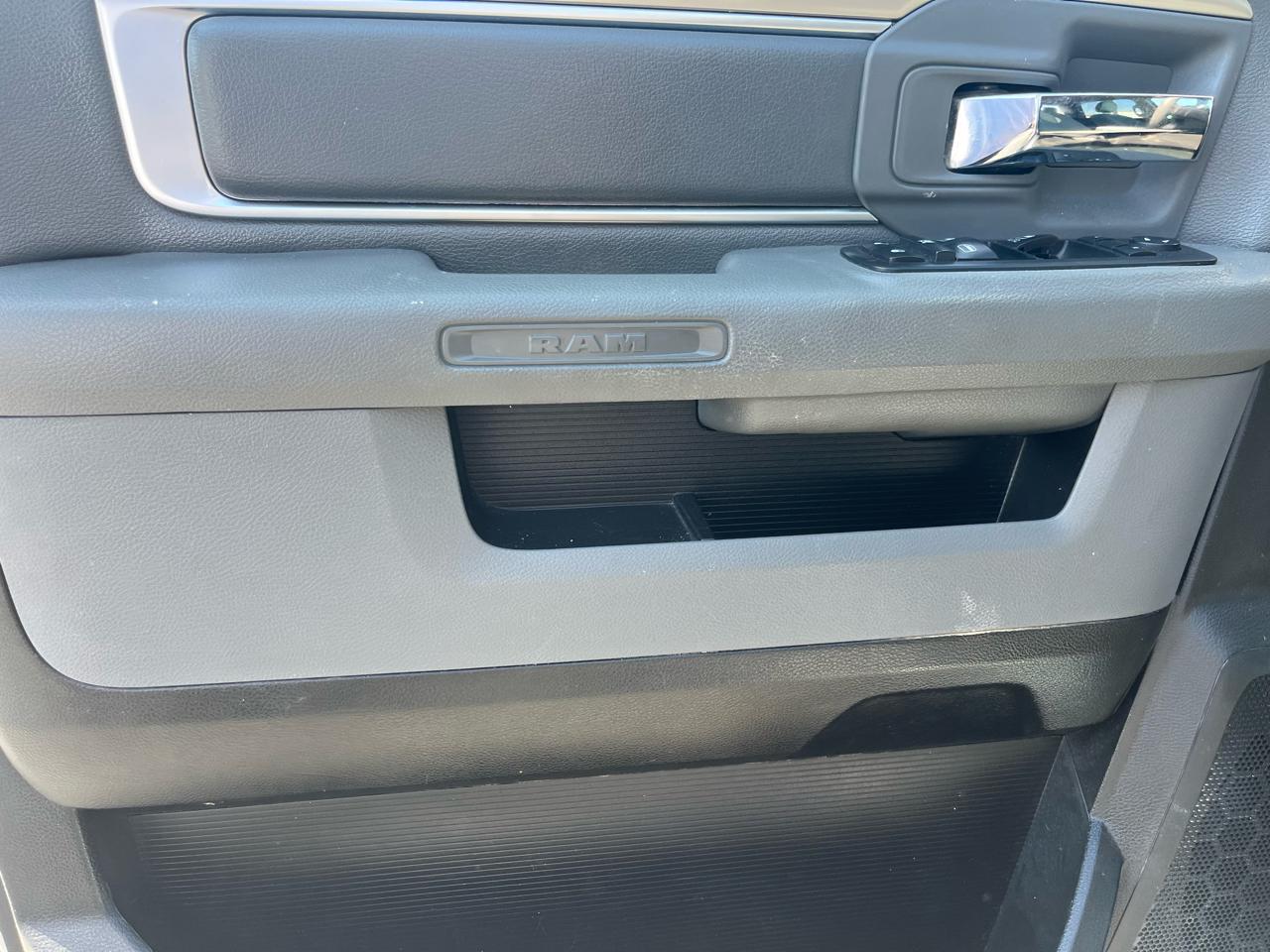 RAM 1500 Classic Tradesman Crew Cab LWB 2WD 2020