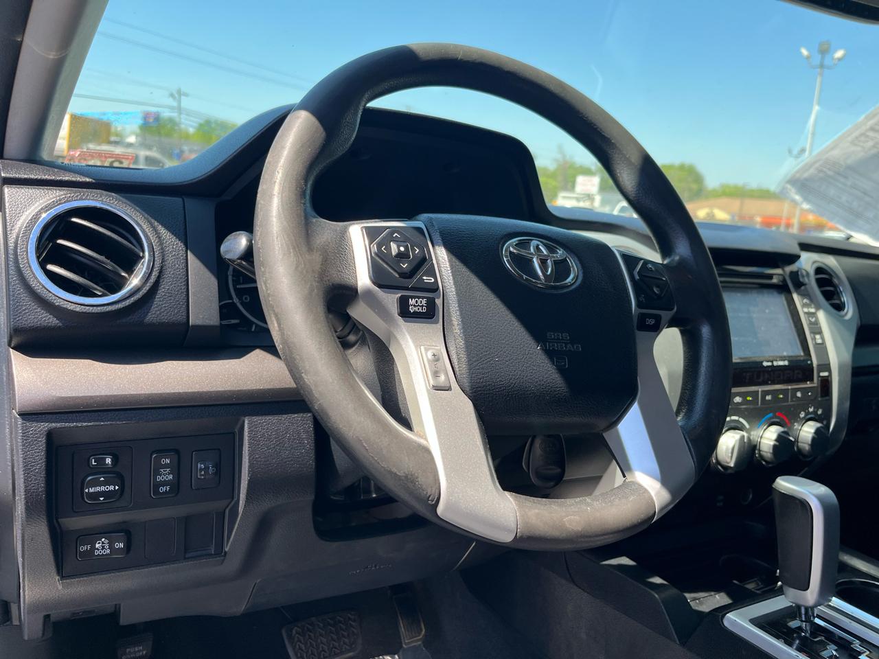 Toyota Tundra SR5 5.7L V8 Double Cab 4WD 2014