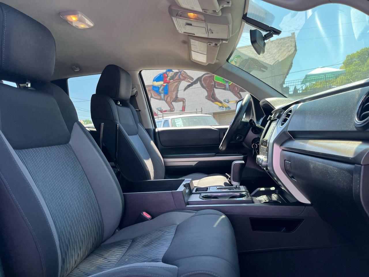 Toyota Tundra SR5 5.7L V8 Double Cab 4WD 2014