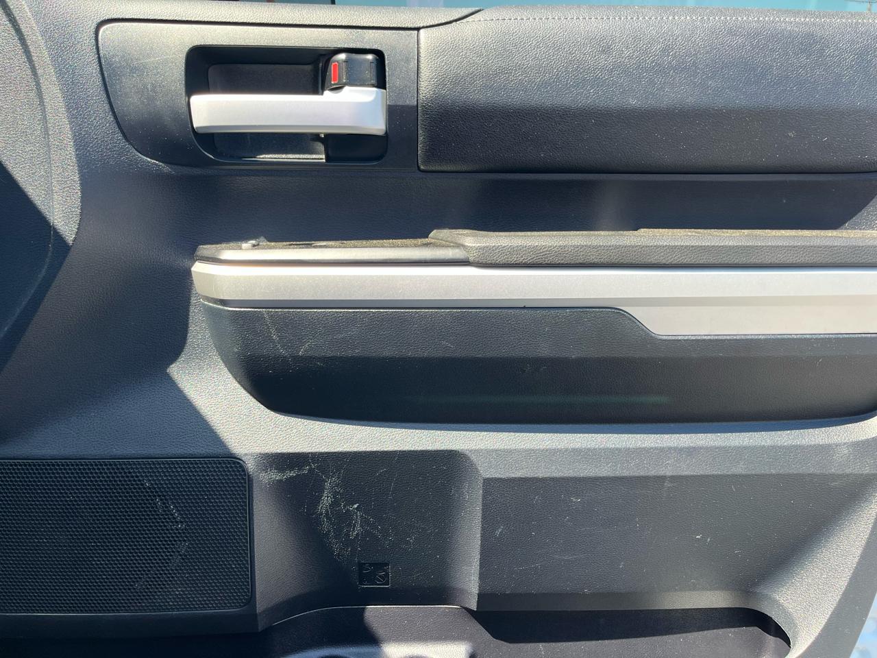 Toyota Tundra SR5 5.7L V8 Double Cab 4WD 2014