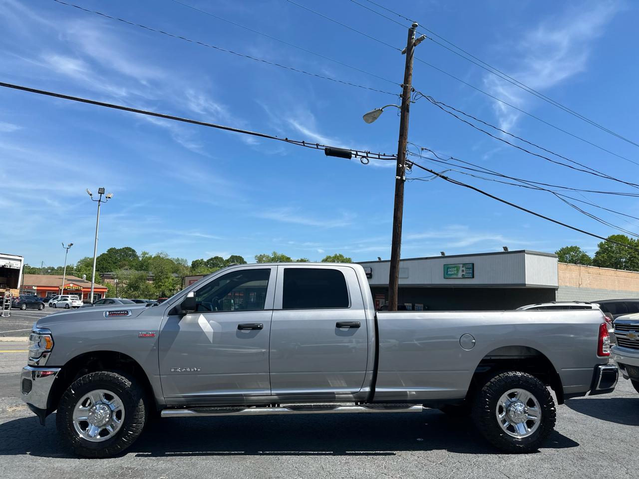 RAM 2500 Tradesman Crew Cab LWB 4WD 2022