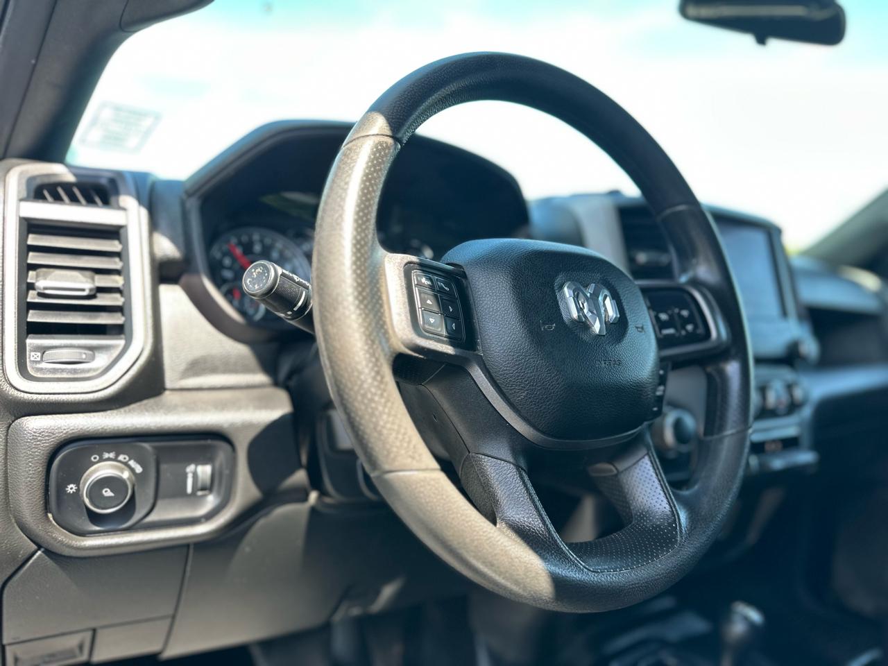 RAM 2500 Tradesman Crew Cab LWB 4WD 2022