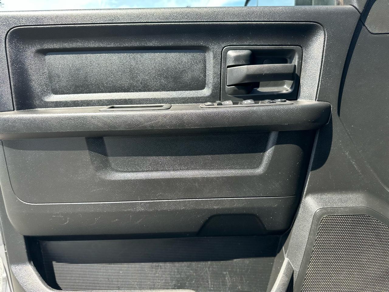 RAM 2500 Tradesman Crew Cab LWB 4WD 2022