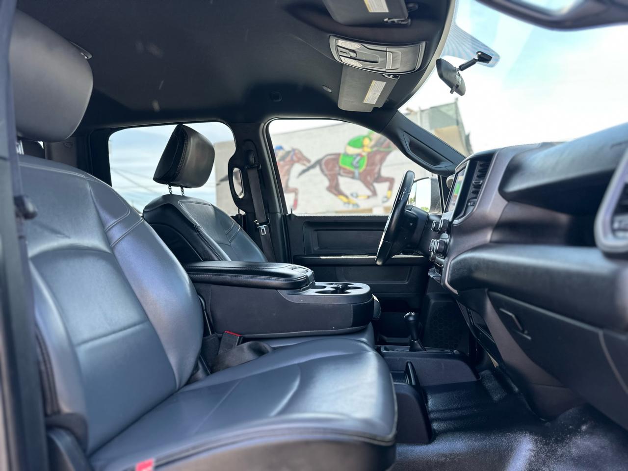 RAM 2500 Tradesman Crew Cab LWB 4WD 2022