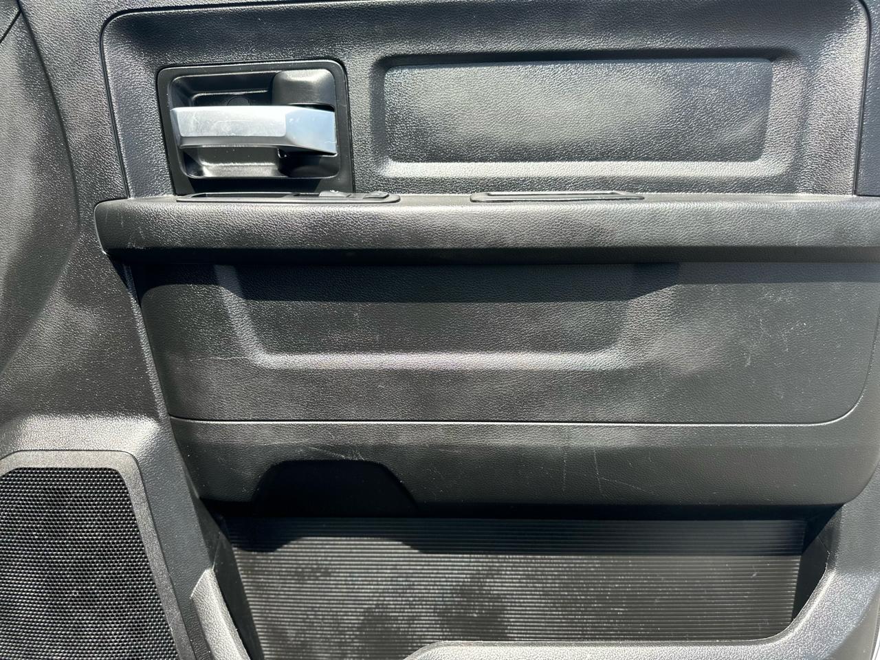 RAM 3500 Tradesman Crew Cab 4WD 2019