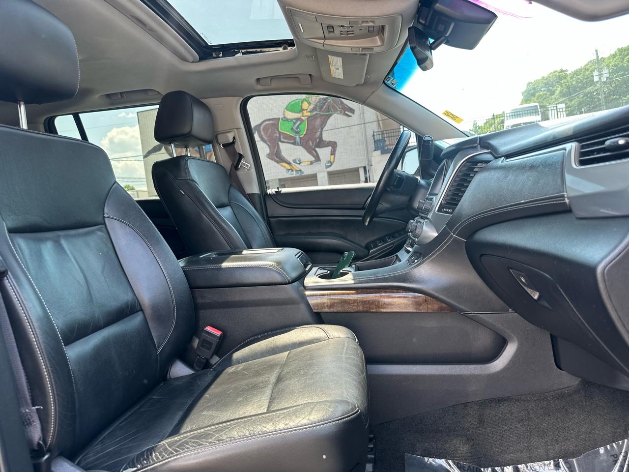 Chevrolet Suburban LT 4WD 2016