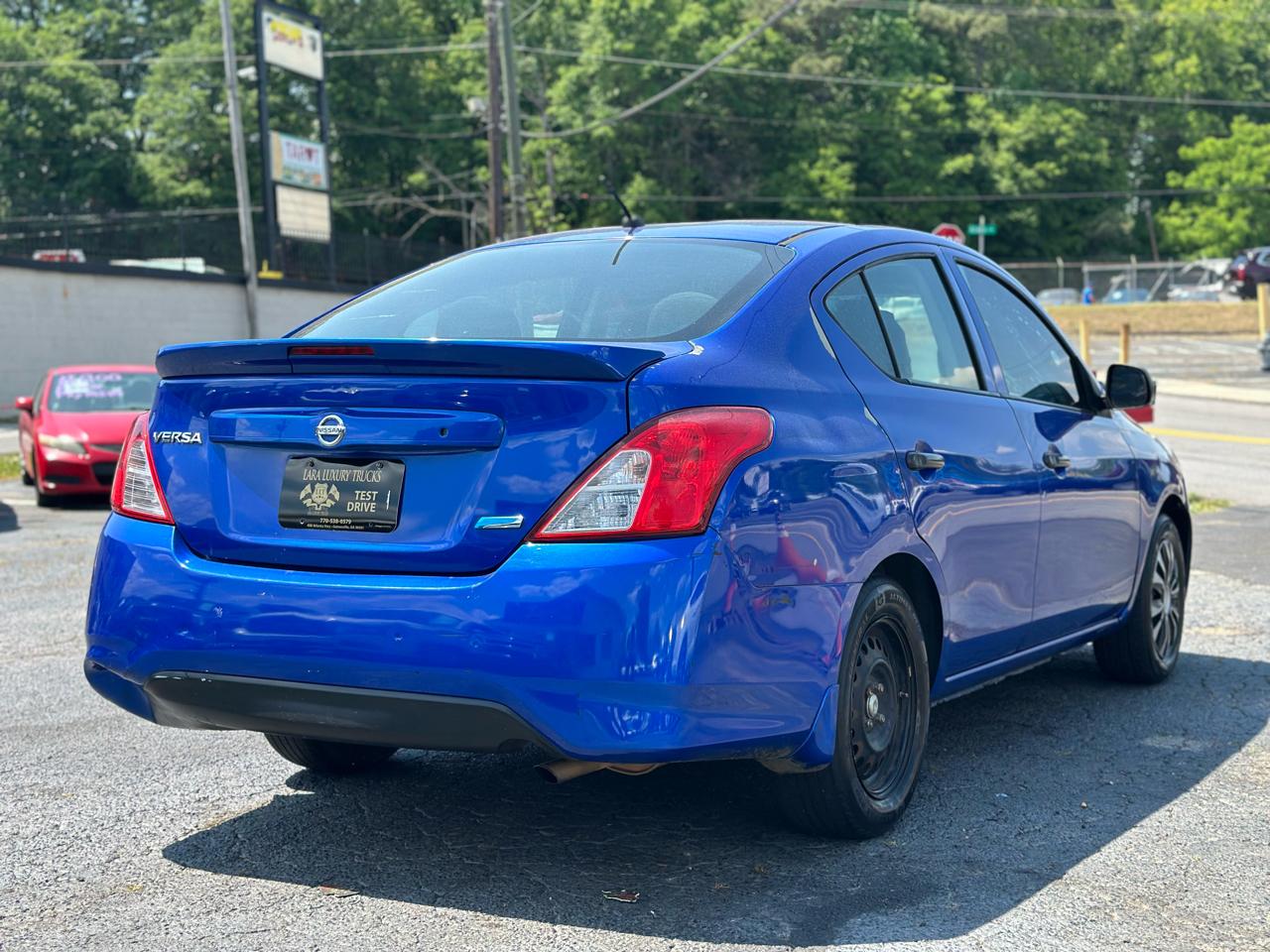 Nissan Versa 1.6 S 5M 2015