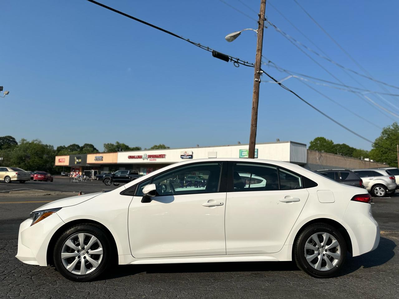 Toyota Corolla LE 2022