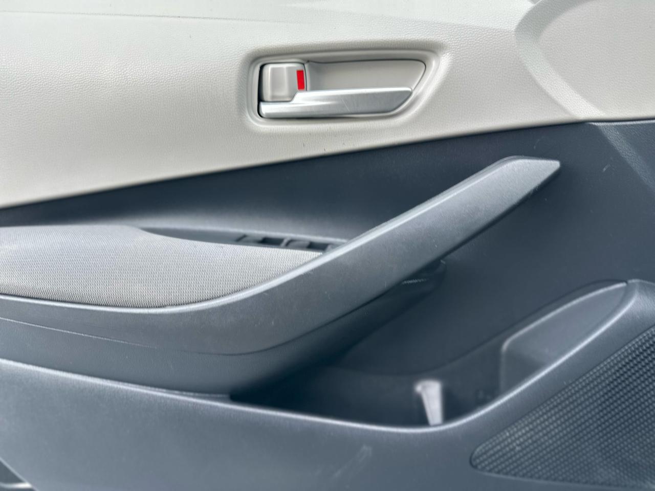 Toyota Corolla LE 2020