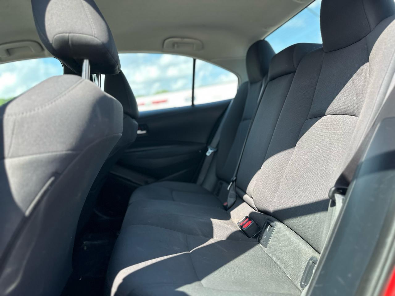 Toyota Corolla LE 2021