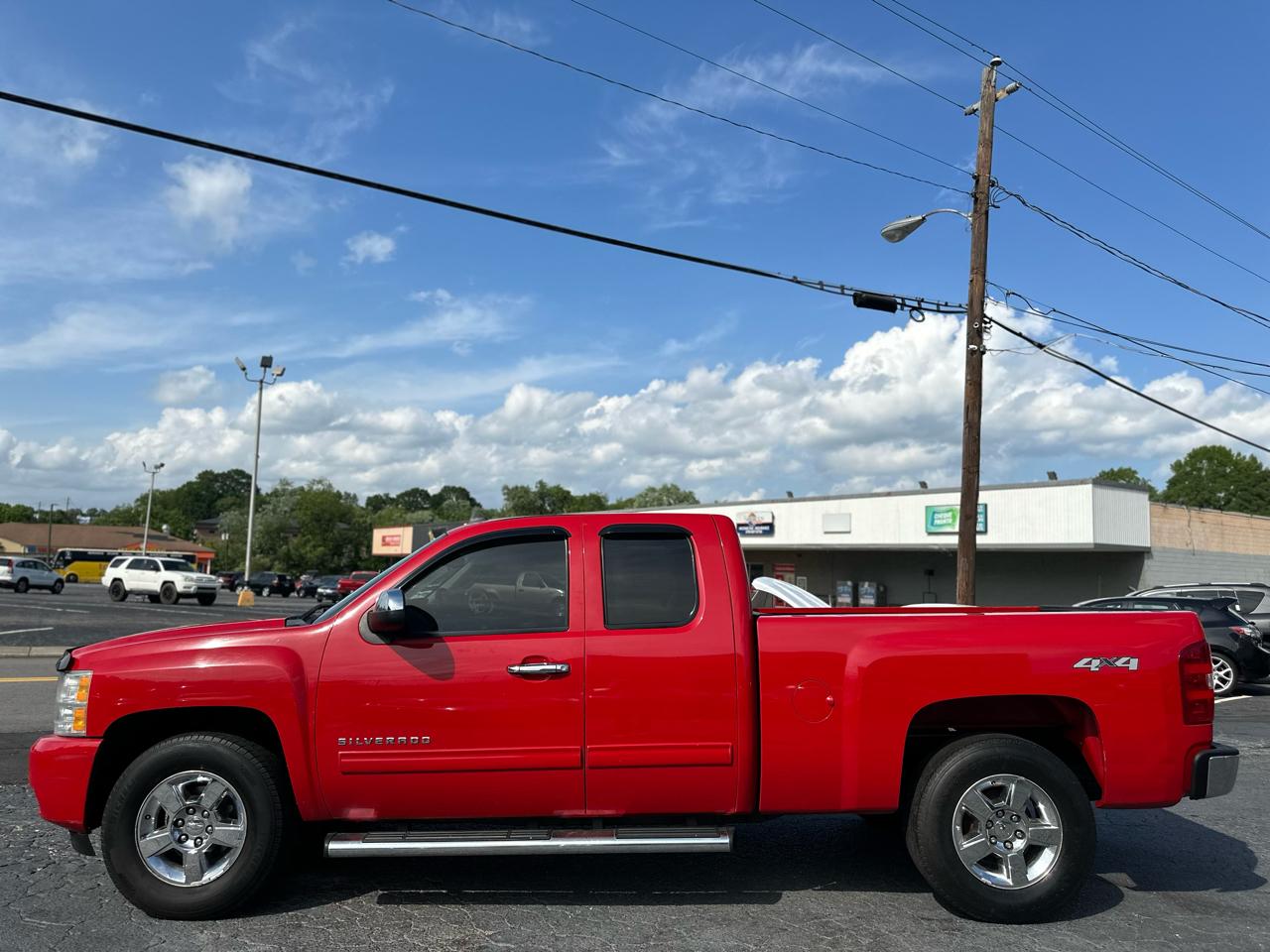 Chevrolet Silverado 1500 LT Ext. Cab Long Box 4WD 2011