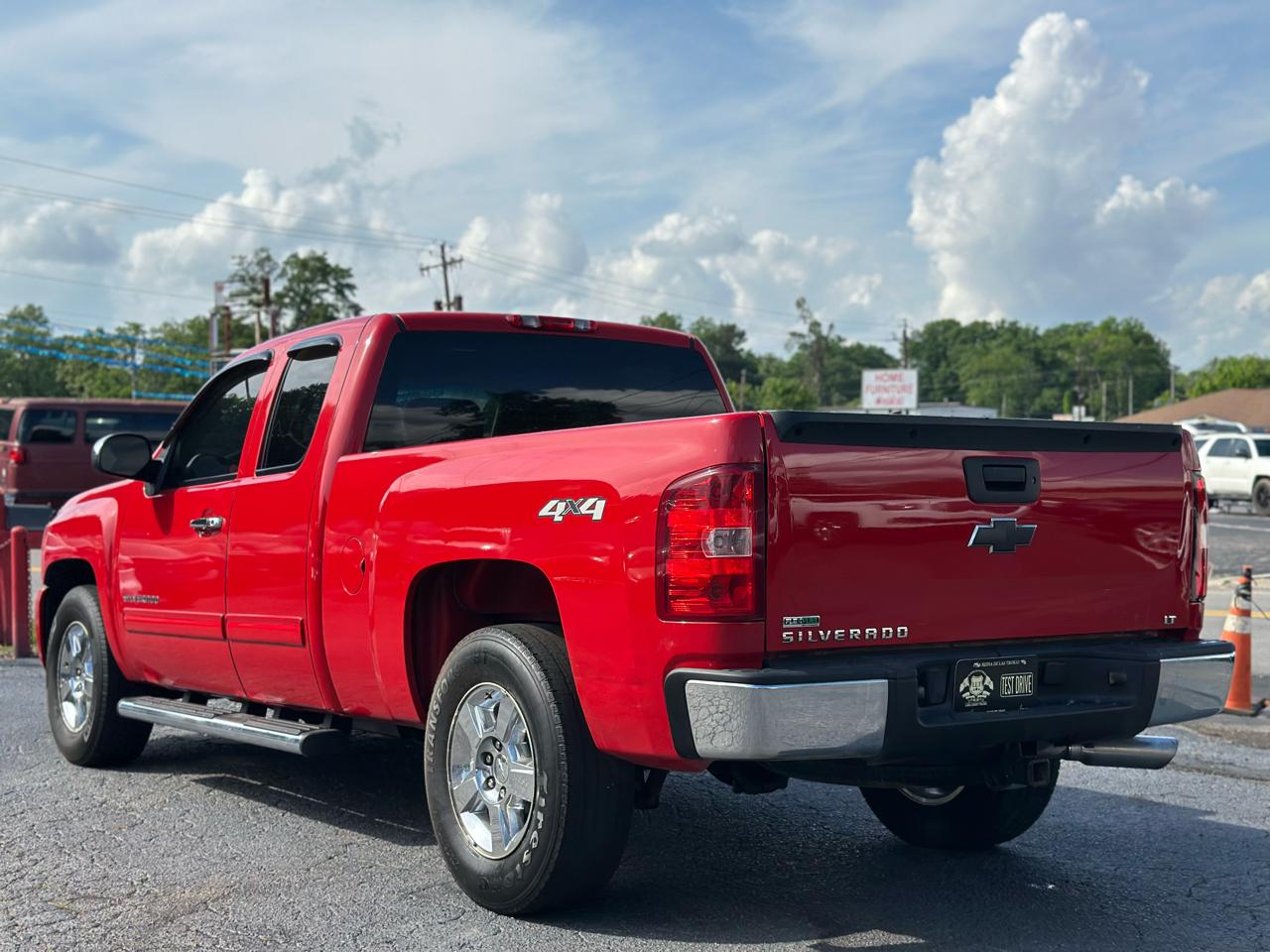 Chevrolet Silverado 1500 LT Ext. Cab Long Box 4WD 2011