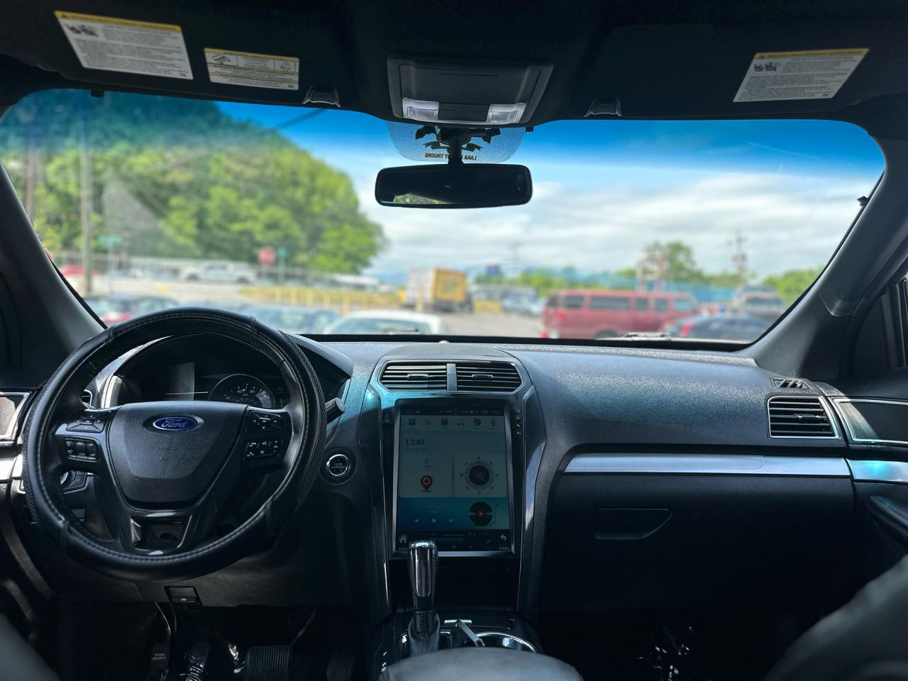 Ford Explorer XLT 4WD 2016