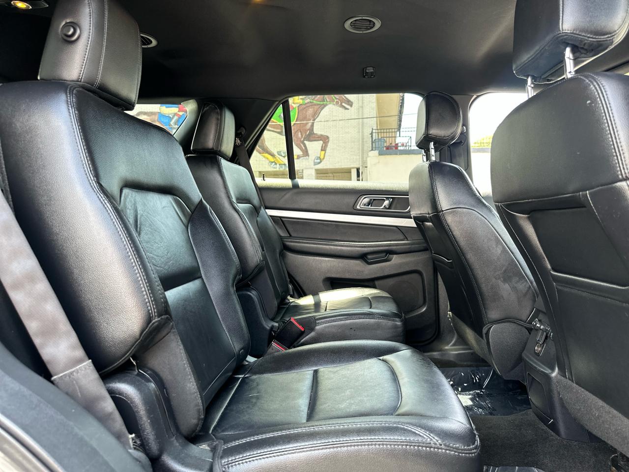 Ford Explorer XLT 4WD 2016