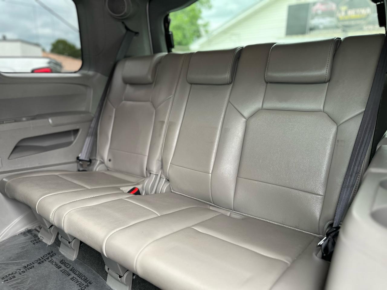 Honda Pilot EX-L 2WD 5-Spd AT with DVD 2011
