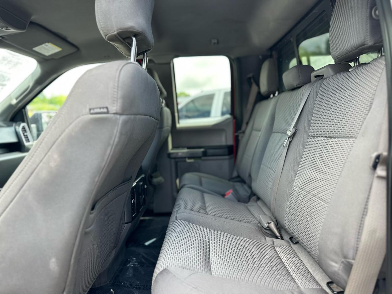 Ford F-150 XLT 4WD 2016