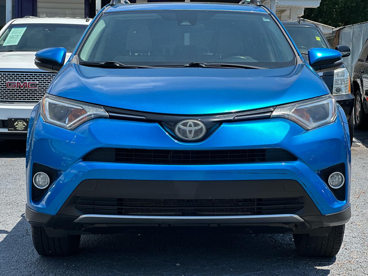 Toyota RAV4 XLE FWD 2018
