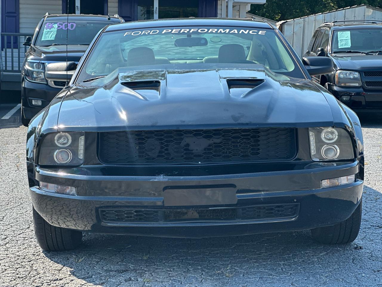Ford Mustang V6 Deluxe Coupe 2007